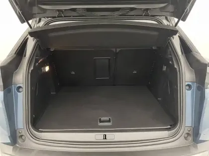 Photo 12 Peugeot 3008  Hybrid 225 e-EAT8
