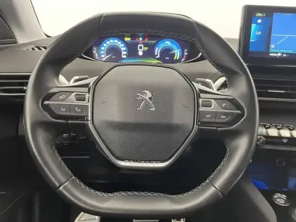 Photo 22 Peugeot 3008  Hybrid 225 e-EAT8