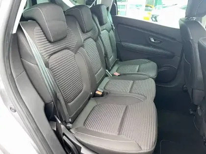 Photo 15 Renault Scenic Grand  TCe 140 EDC