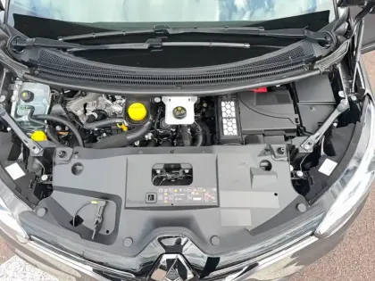 Photo 26 Renault Scenic Grand  TCe 140 EDC