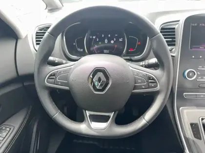 Photo 14 Renault Scenic Grand  TCe 140 EDC