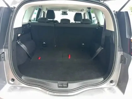 Photo 17 Renault Scenic Grand  TCe 140 EDC