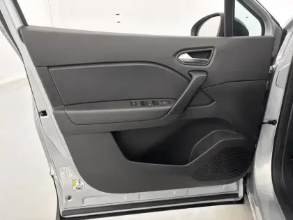 Photo 19 Renault Captur  TCe 90