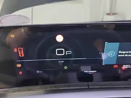 Photo 9 Peugeot 3008  Hybrid 145 e-DCS6