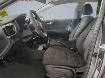 Photo 11 Kia Stonic  1.0 T-GDi 100 ch BVM6