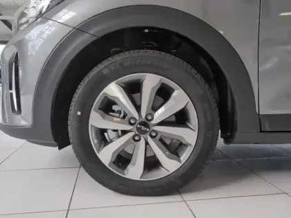 Photo 13 Kia Stonic  1.0 T-GDi 100 ch BVM6
