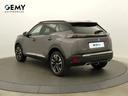 Photo 6 Peugeot 2008  PureTech 130 S&S EAT8