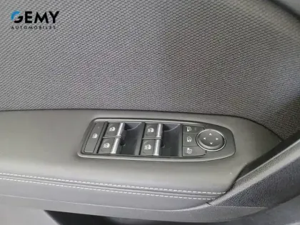 Photo 15 Renault Symbioz  E-Tech full hybrid 145
