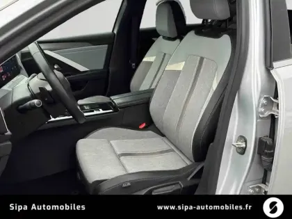 Photo 10 Opel Astra  1.2 Turbo 130 ch BVA8