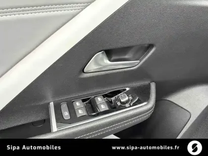 Photo 27 Opel Astra  1.2 Turbo 130 ch BVA8