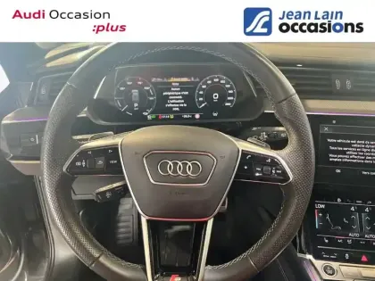 Photo 11 Audi E-tron Q8  55 408 ch 114 kWh Quattro