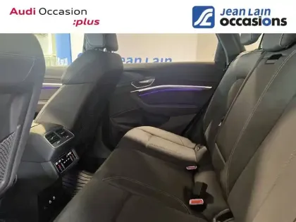 Photo 16 Audi E-tron Q8  55 408 ch 114 kWh Quattro