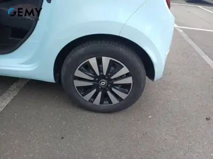 Photo 10 Renault Twingo  III E-Tech