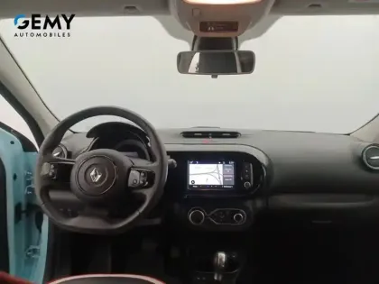 Photo 42 Renault Twingo  III E-Tech