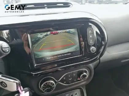 Photo 14 Renault Twingo  III E-Tech
