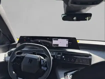 Photo 7 Peugeot 5008  Hybrid 145 ch e-DCS6