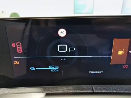 Photo 9 Peugeot 3008  Plug-in Hybrid 225 e-DCS7