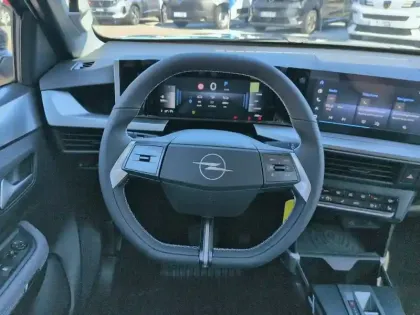 Photo 8 Opel Frontera  1.2 Turbo Hybrid 145 ch e-DCT6