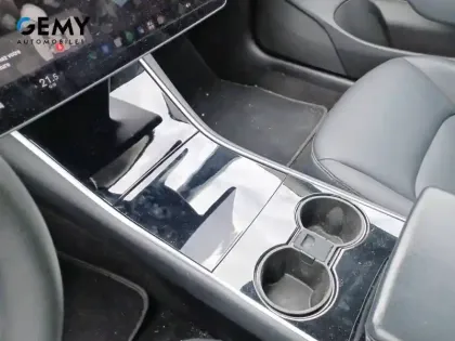 Photo 17 Tesla Model 3  Long Range Dual Motor AWD