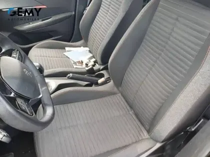 Photo 8 Peugeot 208  PureTech 75 S&S BVM5