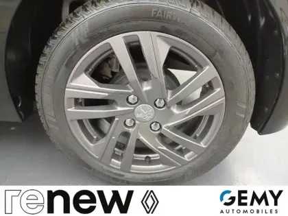 Photo 25 Peugeot 208  PureTech 75 S&S BVM5
