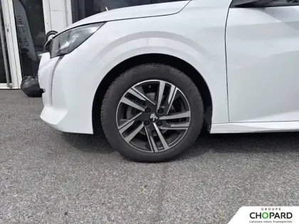 Photo 11 Peugeot 208  PureTech 100 S&S BVM6