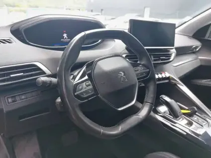 Photo 8 Peugeot 3008  Puretech 130ch S&S EAT8