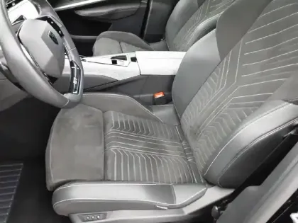 Photo 10 Peugeot 3008  Hybrid 136 e-DCS6