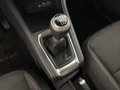 Photo 12 Renault Captur  TCe 90