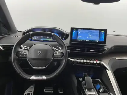 Photo 21 Peugeot 3008  Hybrid4 300 e-EAT8