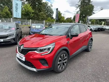 Photo 6 Renault Captur  E-Tech full hybrid 145