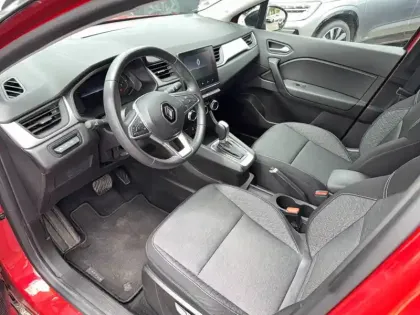 Photo 24 Renault Captur  E-Tech full hybrid 145