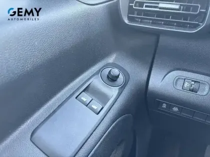 Photo 17 Peugeot Rifter  Standard BlueHDi 100 S&S BVM6 5pl