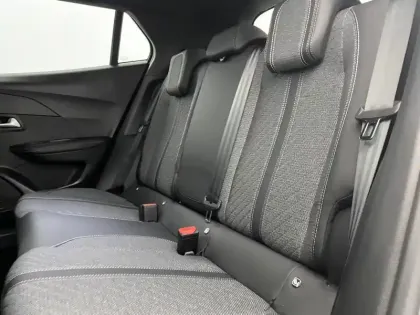 Photo 14 Peugeot 2008  100 S&S BVM6
