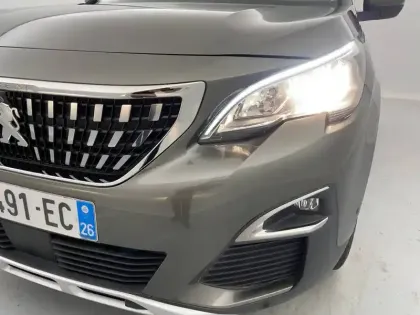 Photo 23 Peugeot 3008  Puretech 130ch S&S BVM6