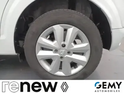 Photo 25 Dacia Sandero  SCe 65