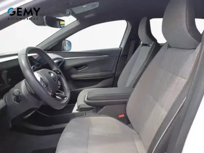 Photo 8 Renault Megane  E-Tech EV60 220 ch super charge