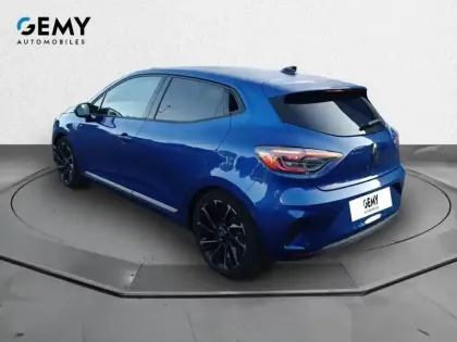Photo 6 Renault Clio  E-Tech full hybrid 145