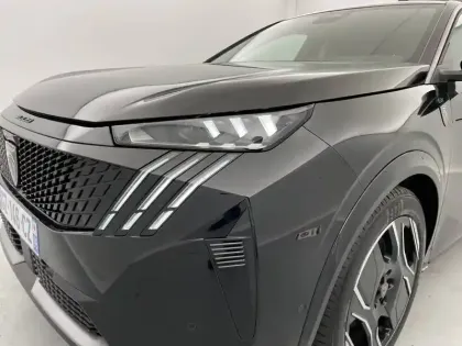 Photo 23 Peugeot 3008  Electrique 210 ch 73 kWh