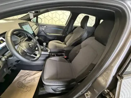 Photo 8 Renault Captur  TCe 90 ch