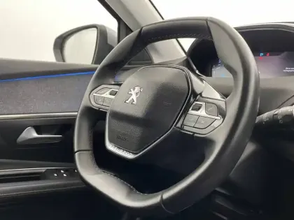 Photo 28 Peugeot 3008  Hybrid4 300 e-EAT8