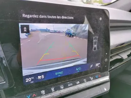 Photo 15 Renault Austral  E-Tech hybrid 200