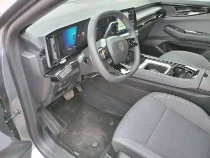 Photo 16 Renault Austral  E-Tech hybrid 200