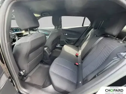 Photo 9 Peugeot 2008  Electrique 136 ch