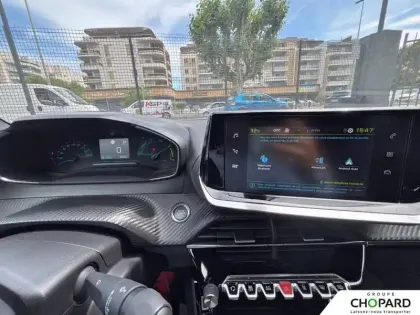 Photo 11 Peugeot 2008  Electrique 136 ch
