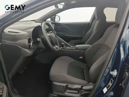 Photo 8 Toyota C-HR  Hybride 140