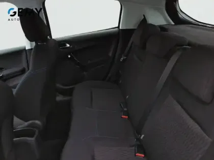 Photo 9 Peugeot 208  PureTech 82ch S&S BVM5