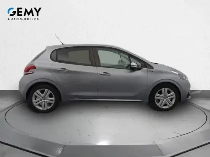 Photo 18 Peugeot 208  PureTech 82ch S&S BVM5