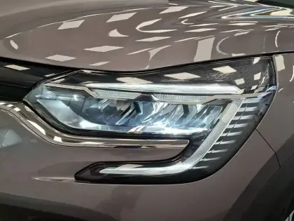 Photo 35 Renault Captur  TCe 90