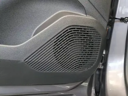 Photo 37 Renault Captur  TCe 90